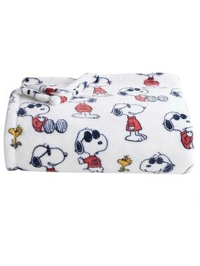 Peanuts Snoopy & Woodstock Joe Cool Throw Plush Blanket (NWT)